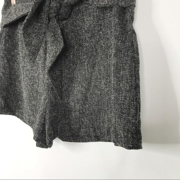 Dress Forum Womens Large L Black White Tie Waist Shorts Speckle Cotton Blend - Picture 5 of 10